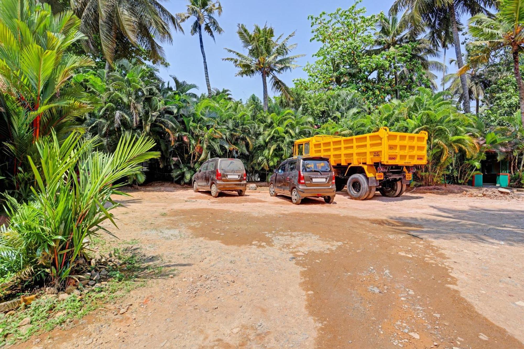 Hotel Super Collection O Pallava Rajadhani à Thiruvananthapuram Extérieur photo